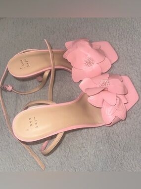 A new day pink orchid kitten heels